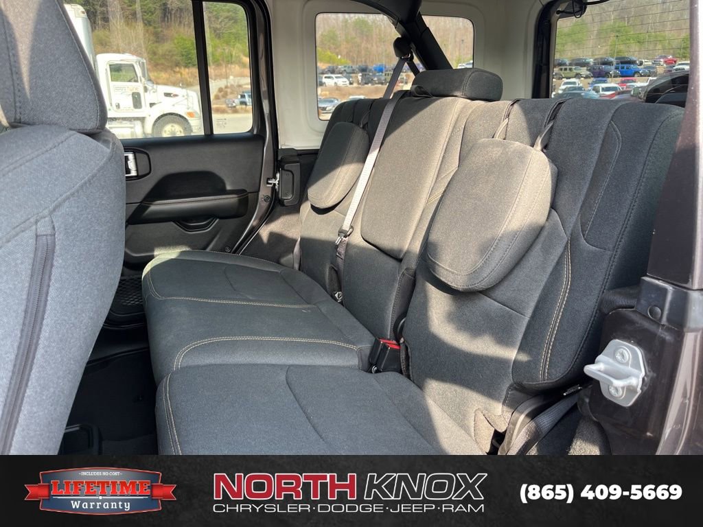 Used 2025 Jeep Wrangler Sahara 4xe w/ Safety Group image 8