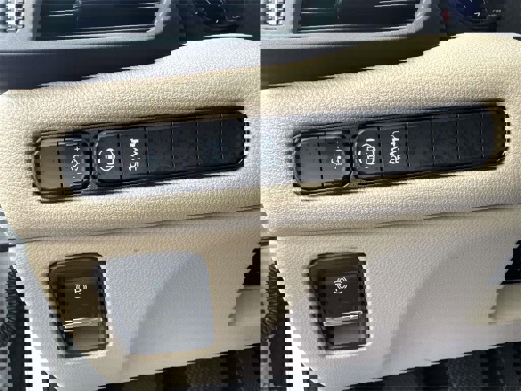 Used 2022 Acura TLX Base image 22