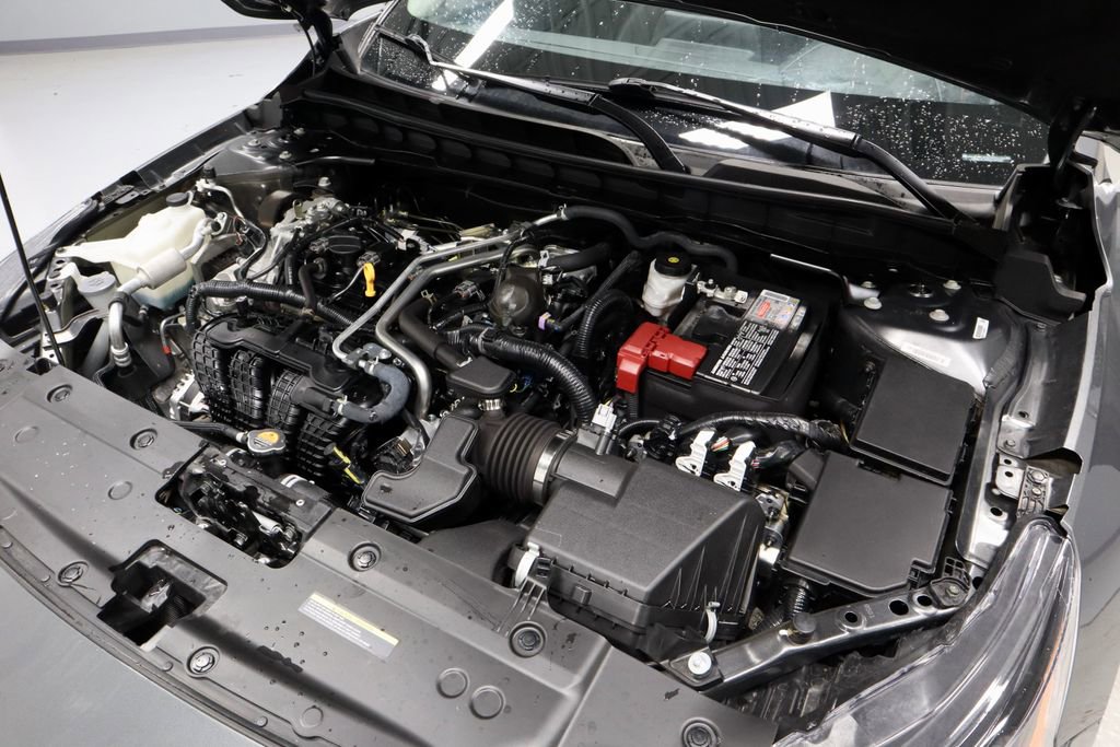 Used 2025 Nissan Altima 2.5 SR AWD/4WD image 15