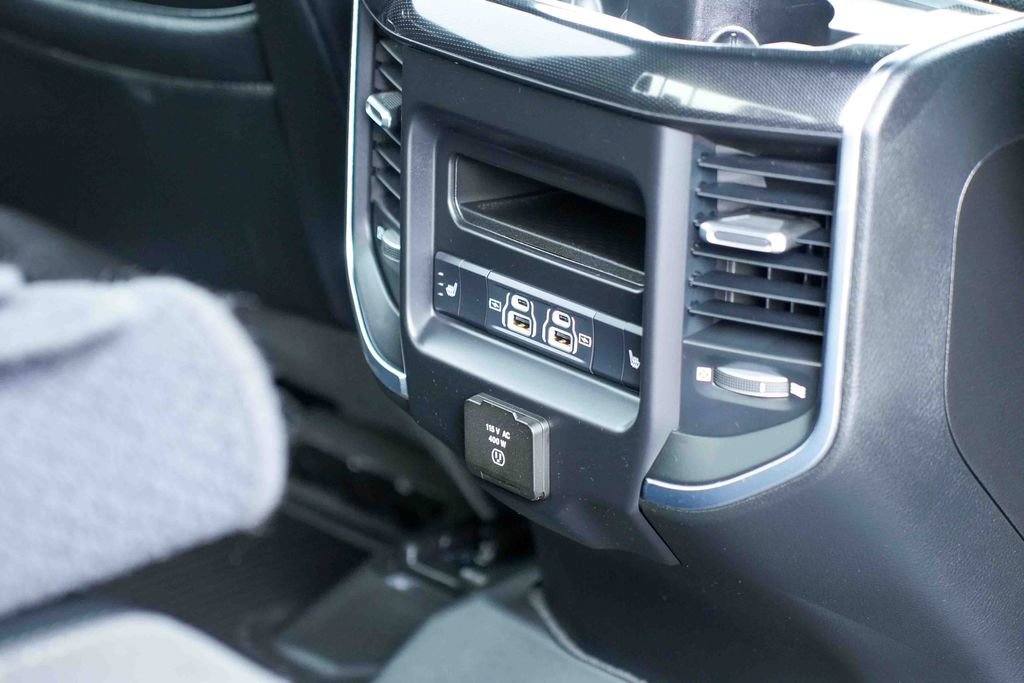 Used 2022 RAM 1500 Laramie image 23