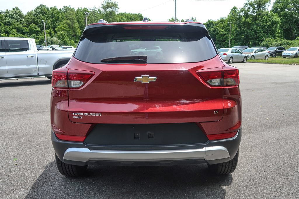 Used 2024 Chevrolet TrailBlazer LT AWD/4WD image 10