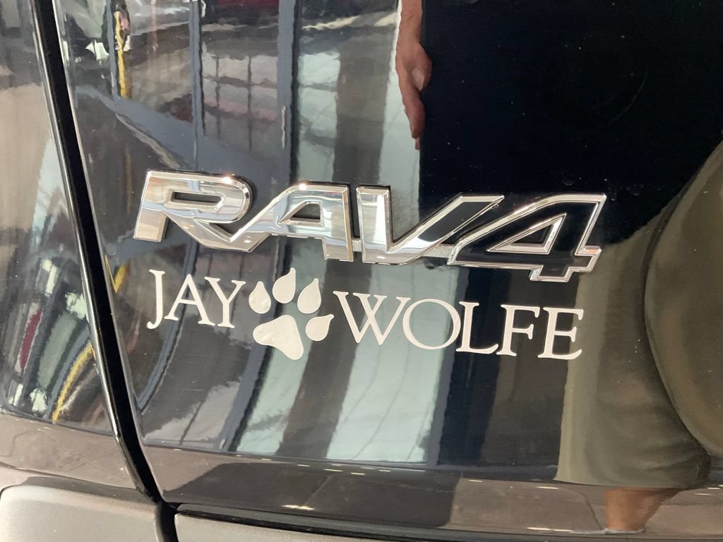 Certified 2025 Toyota RAV4 XLE FWD image 23
