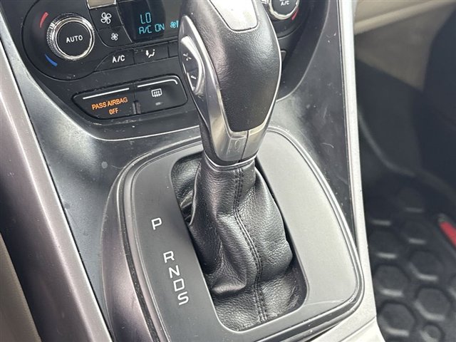 Used 2016 Ford Escape SE w/ SE Leather Comfort Package image 15