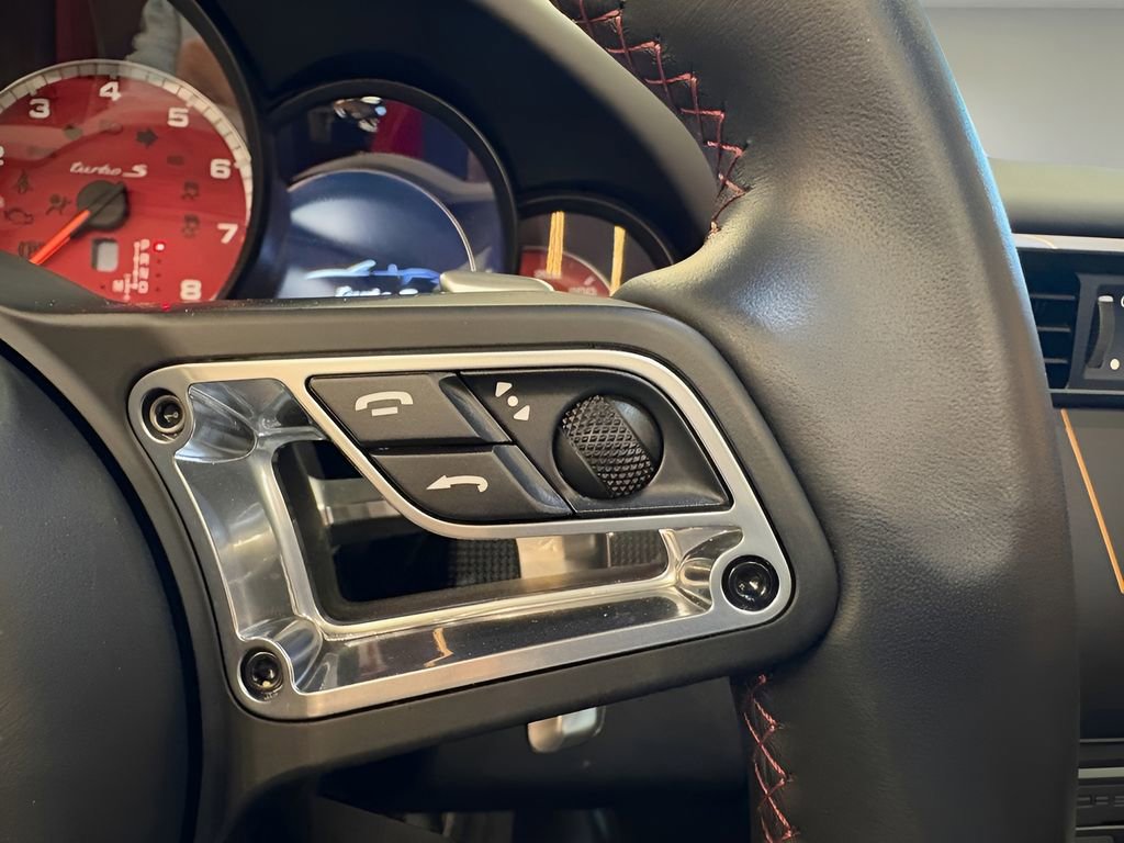 Used 2018 Porsche 911 Turbo S image 42