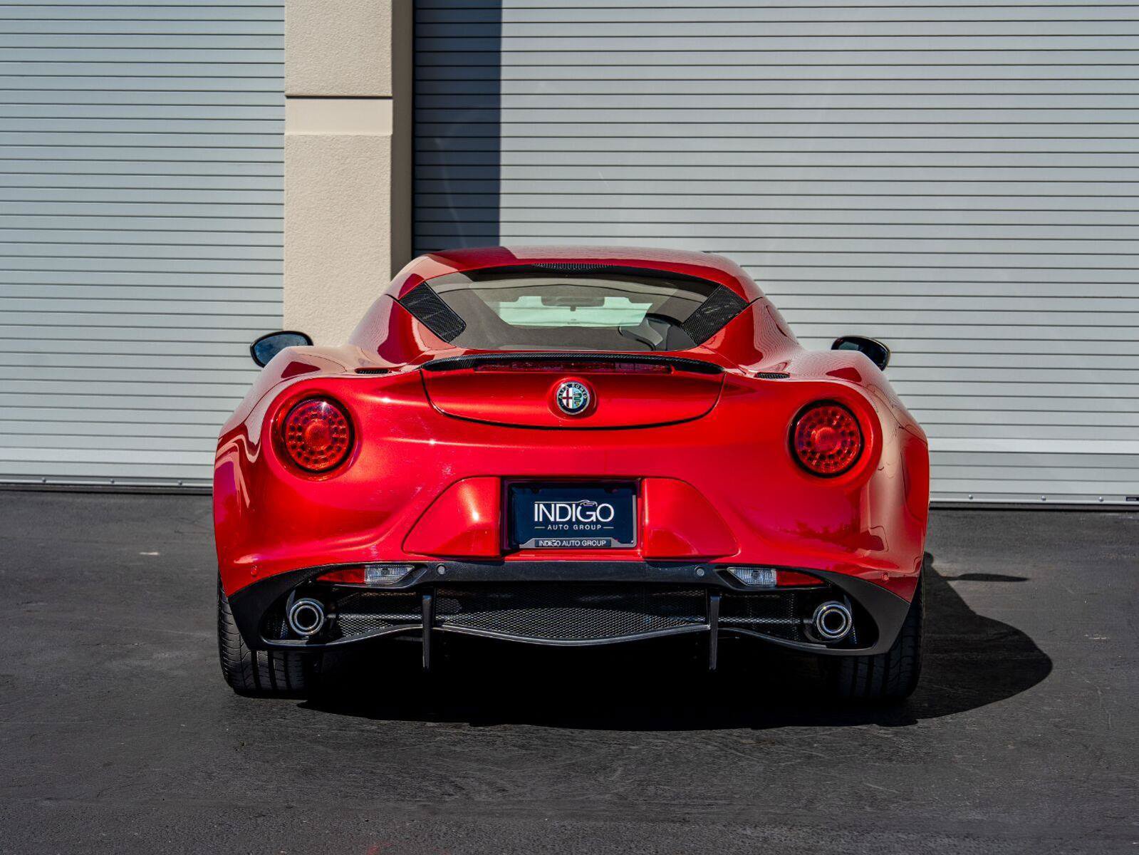 Used 2015 Alfa Romeo 4C Launch Edition w/ Convenience Group RWD image 6
