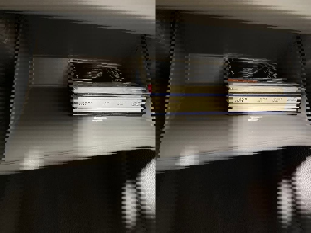 Certified 2025 Hyundai Elantra SEL FWD image 27