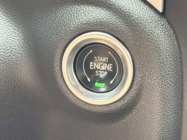 Used 2021 Chevrolet Silverado 1500 RST image 36