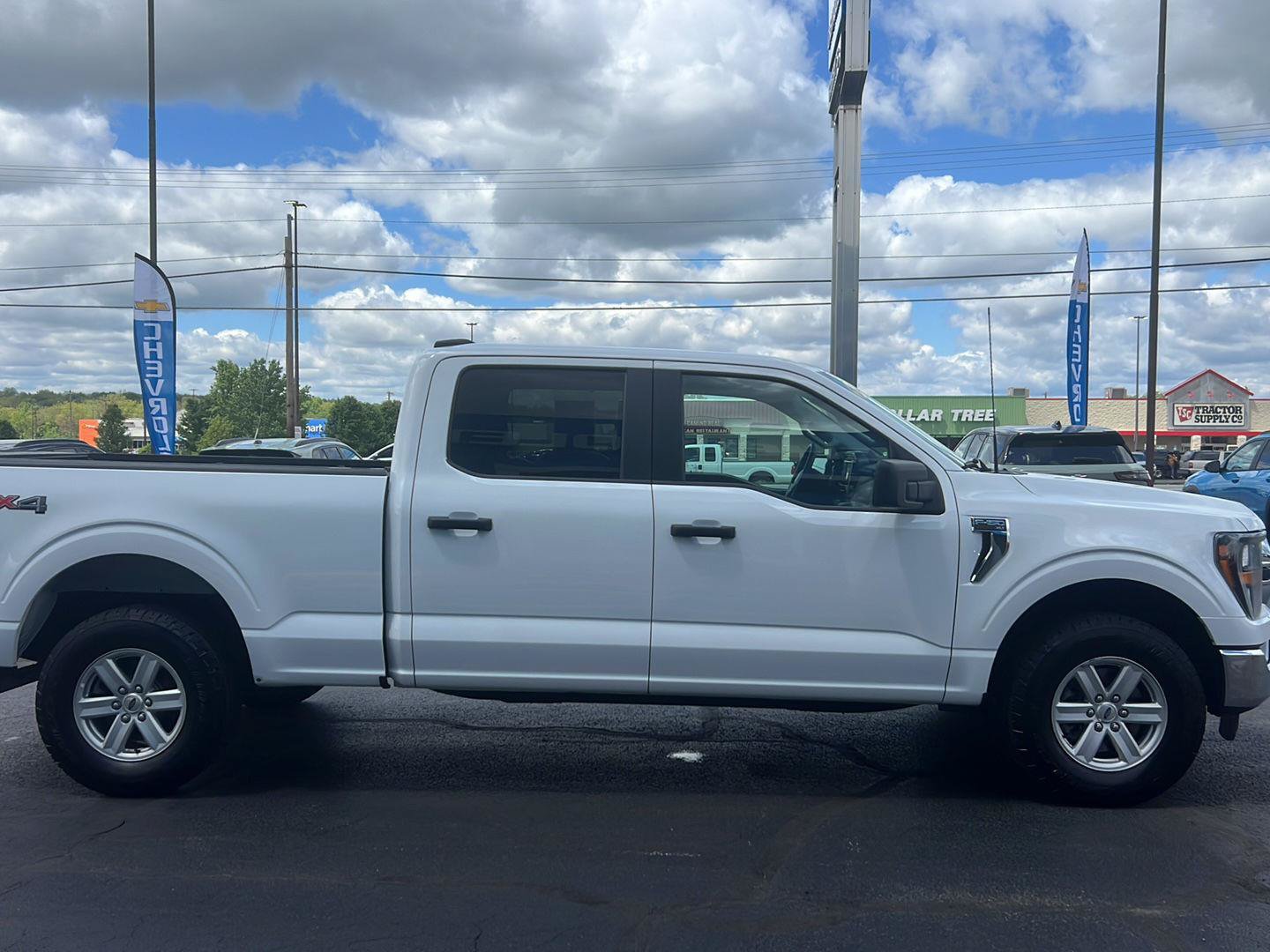 Used 2023 Ford F150 XLT AWD/4WD image 8