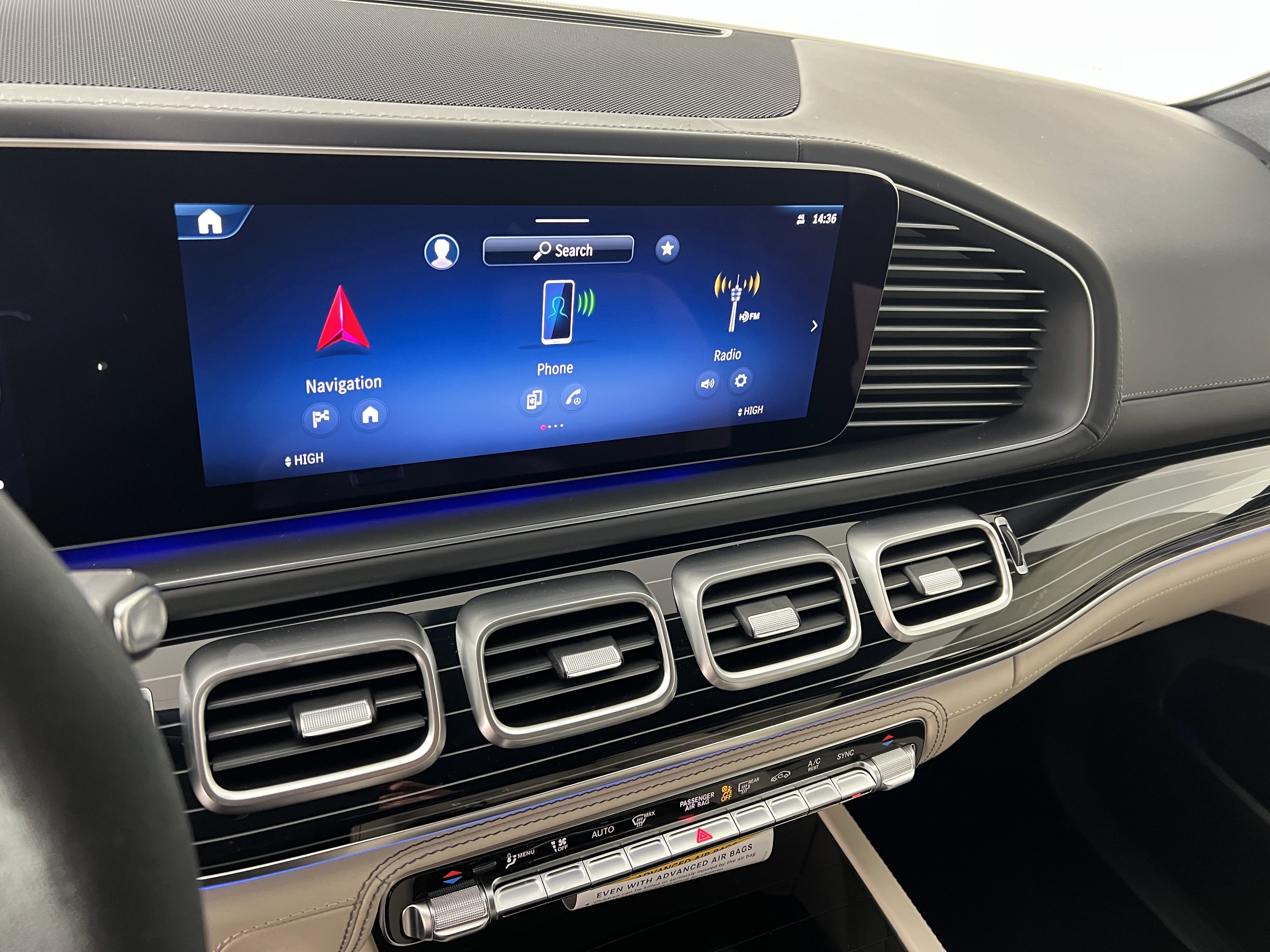 New 2026 Mercedes-Benz GLE 53 AMG 4MATIC Coupe image 30