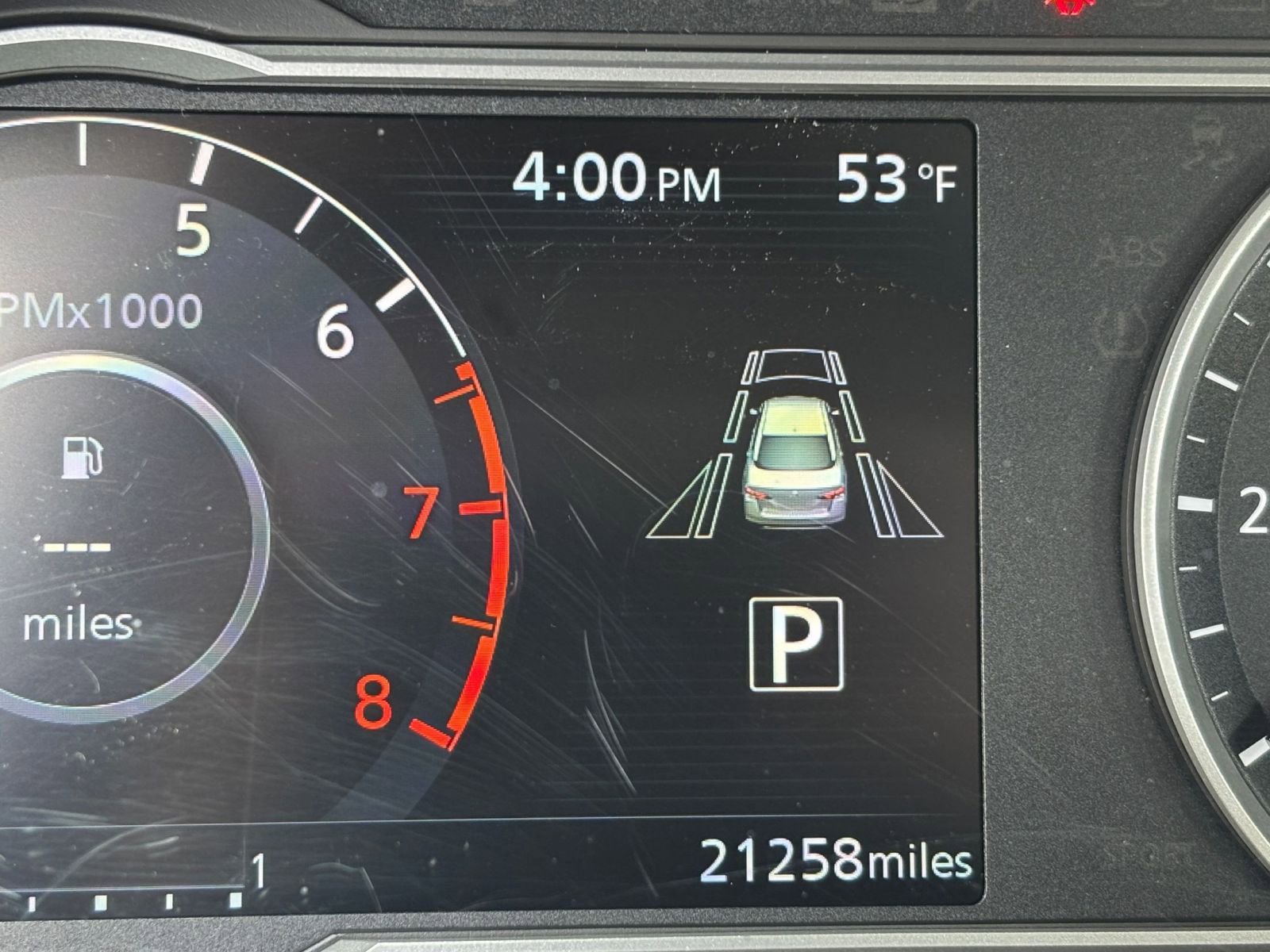 Used 2025 Nissan Versa SV FWD image 38