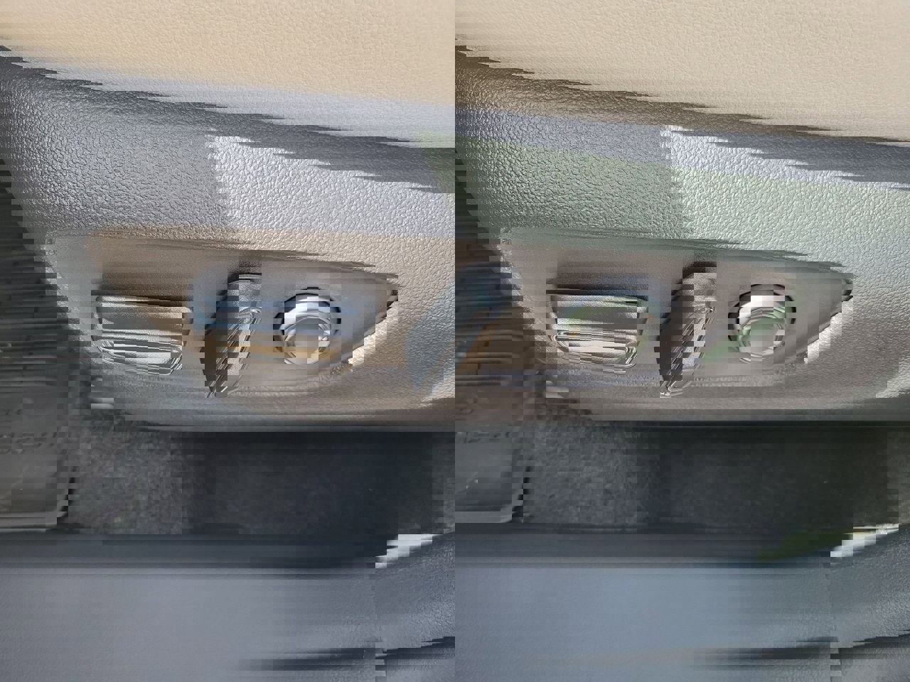 New 2026 Toyota Grand Highlander XLE FWD image 19