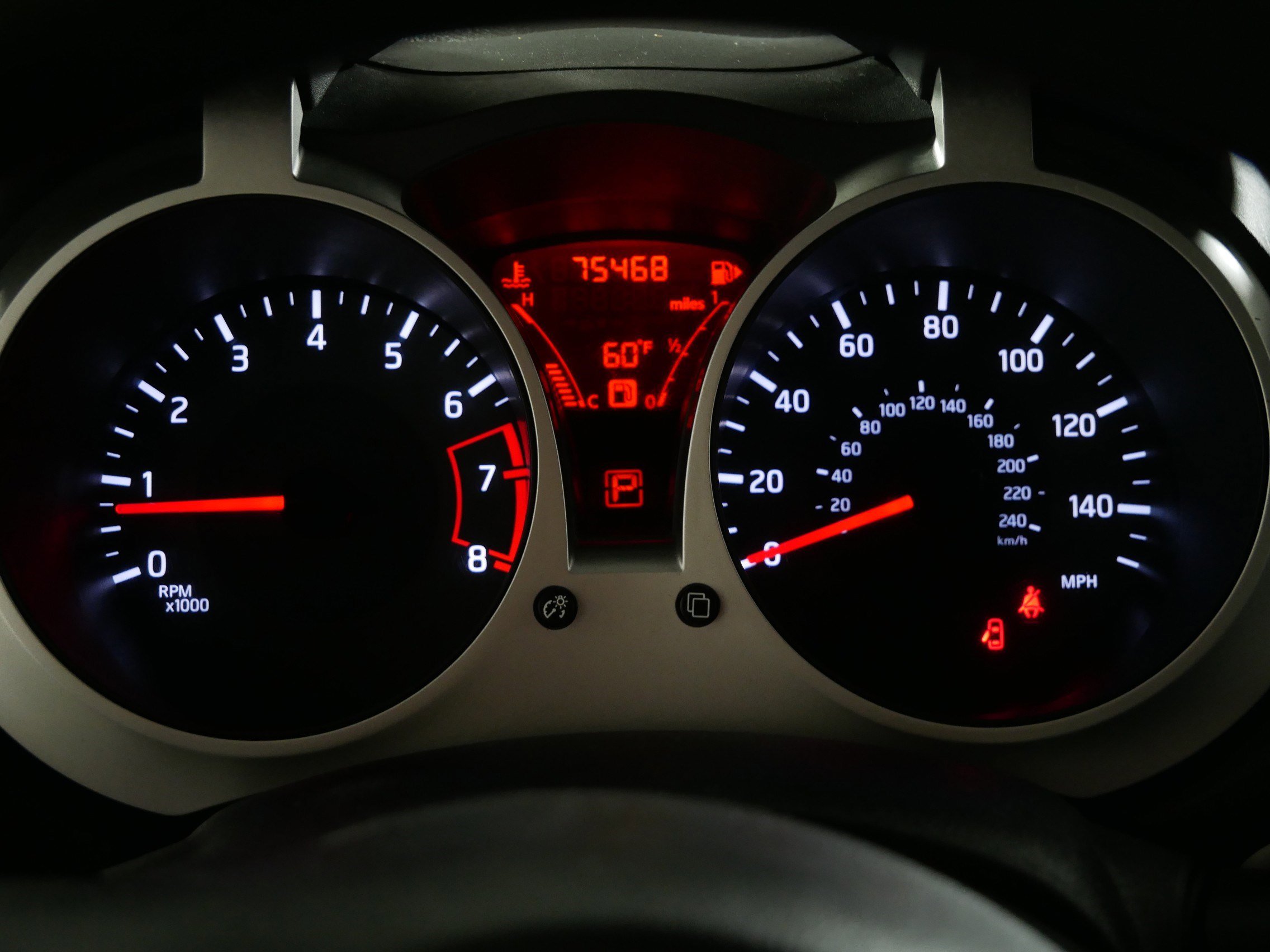 Used 2015 Nissan Juke S image 21