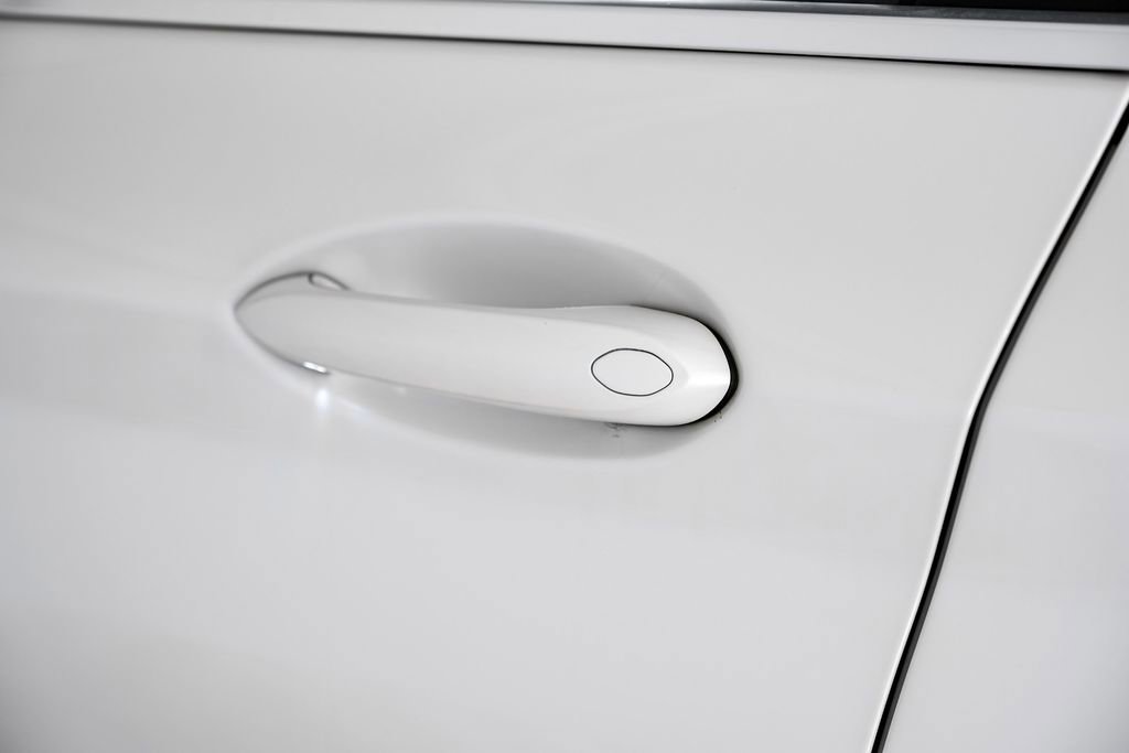 Used 2021 BMW X3 xDrive30e w/ Premium Package image 47