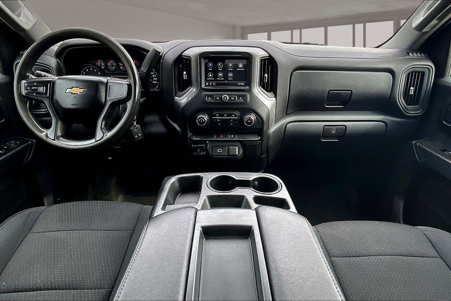 Used 2019 Chevrolet Silverado 1500 Custom w/ Trailering Package image 17
