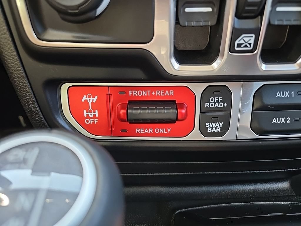Used 2023 Jeep Gladiator Rubicon w/ Cold Weather Group AWD/4WD image 26