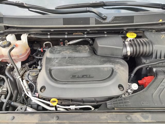 Used 2023 Chrysler Pacifica Touring-L FWD image 34