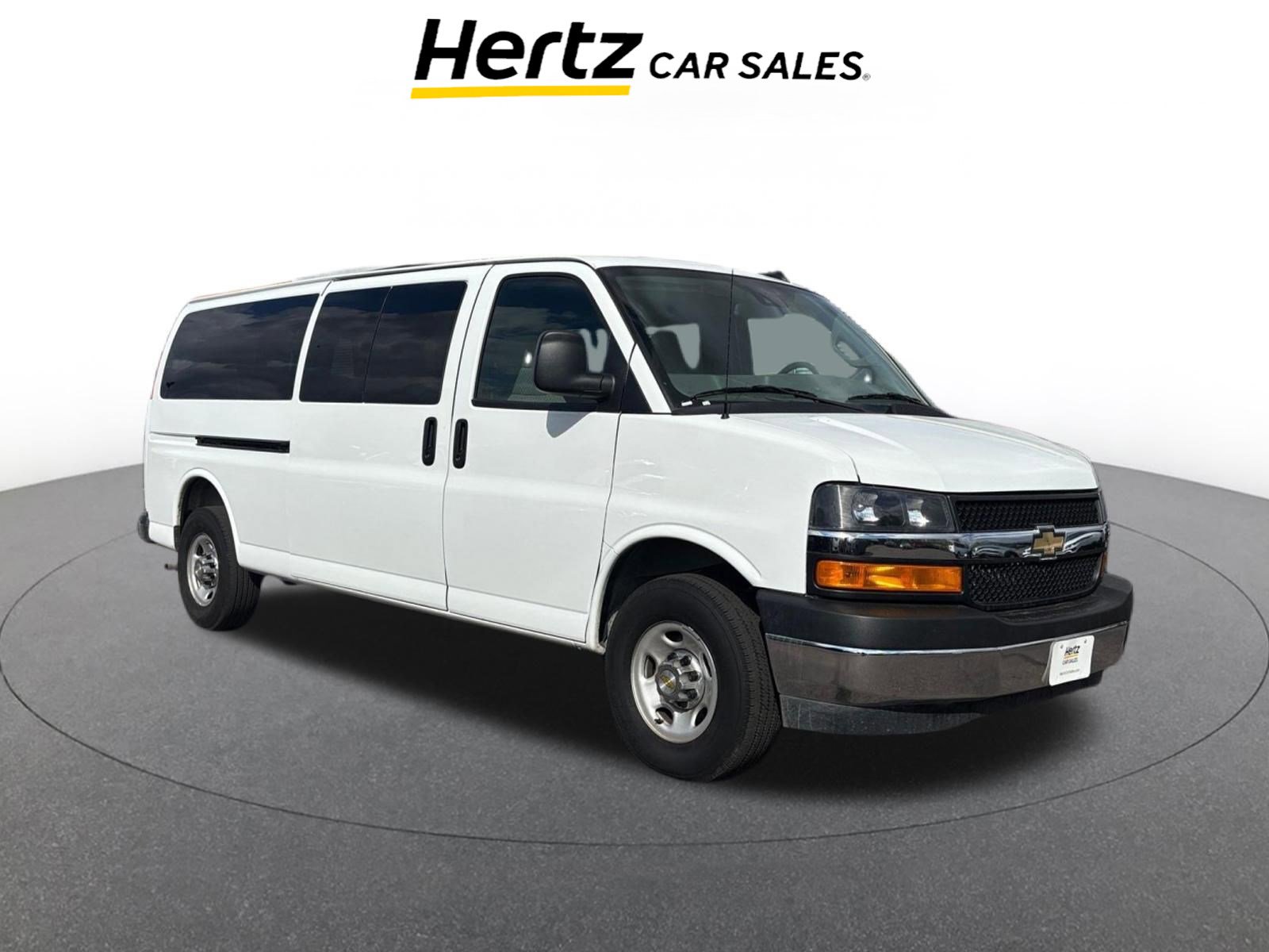 Used 2025 Chevrolet Express 3500 LT w/ LT Preferred Equipment Group image 1