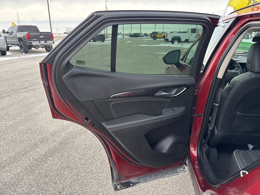 Used 2021 Buick Envision Essence w/ Sport Touring Package image 20