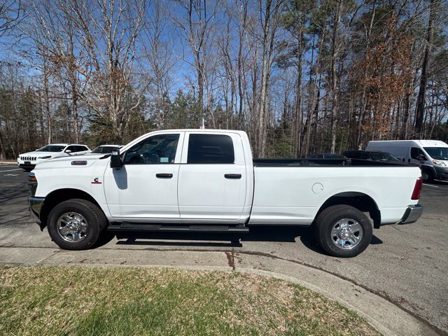 New 2026 RAM 2500 Tradesman AWD/4WD image 3