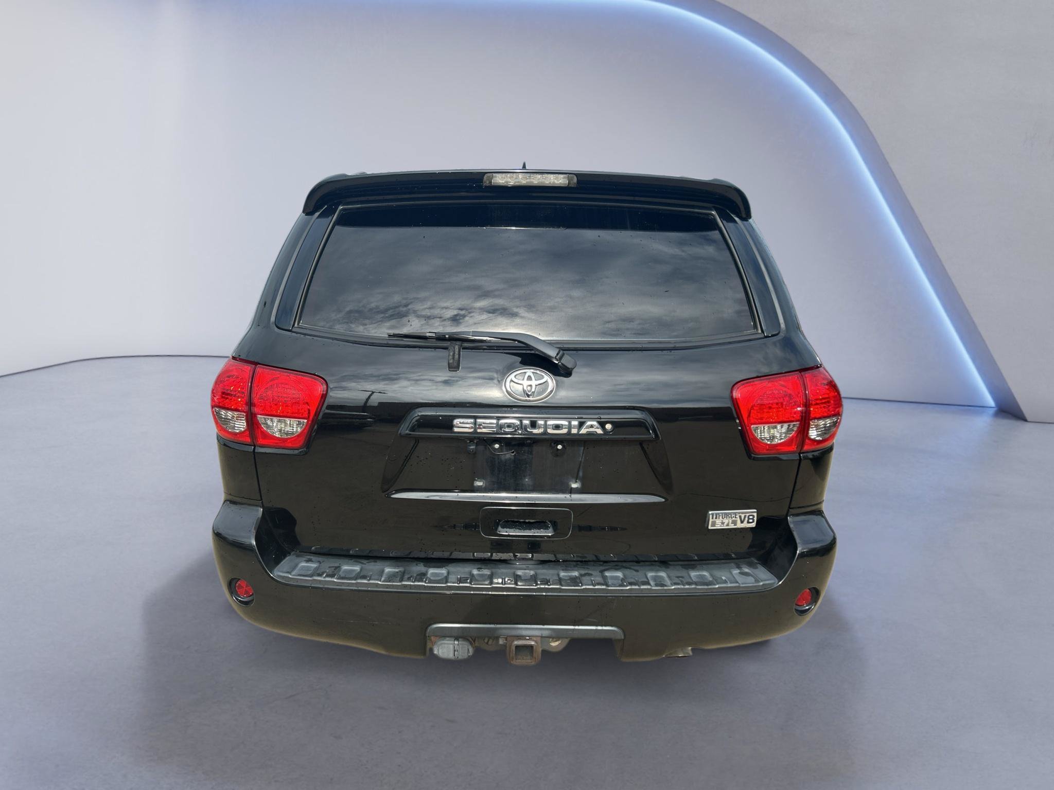 Used 2014 Toyota Sequoia SR5 w/ Sport Appearance Package RWD image 10