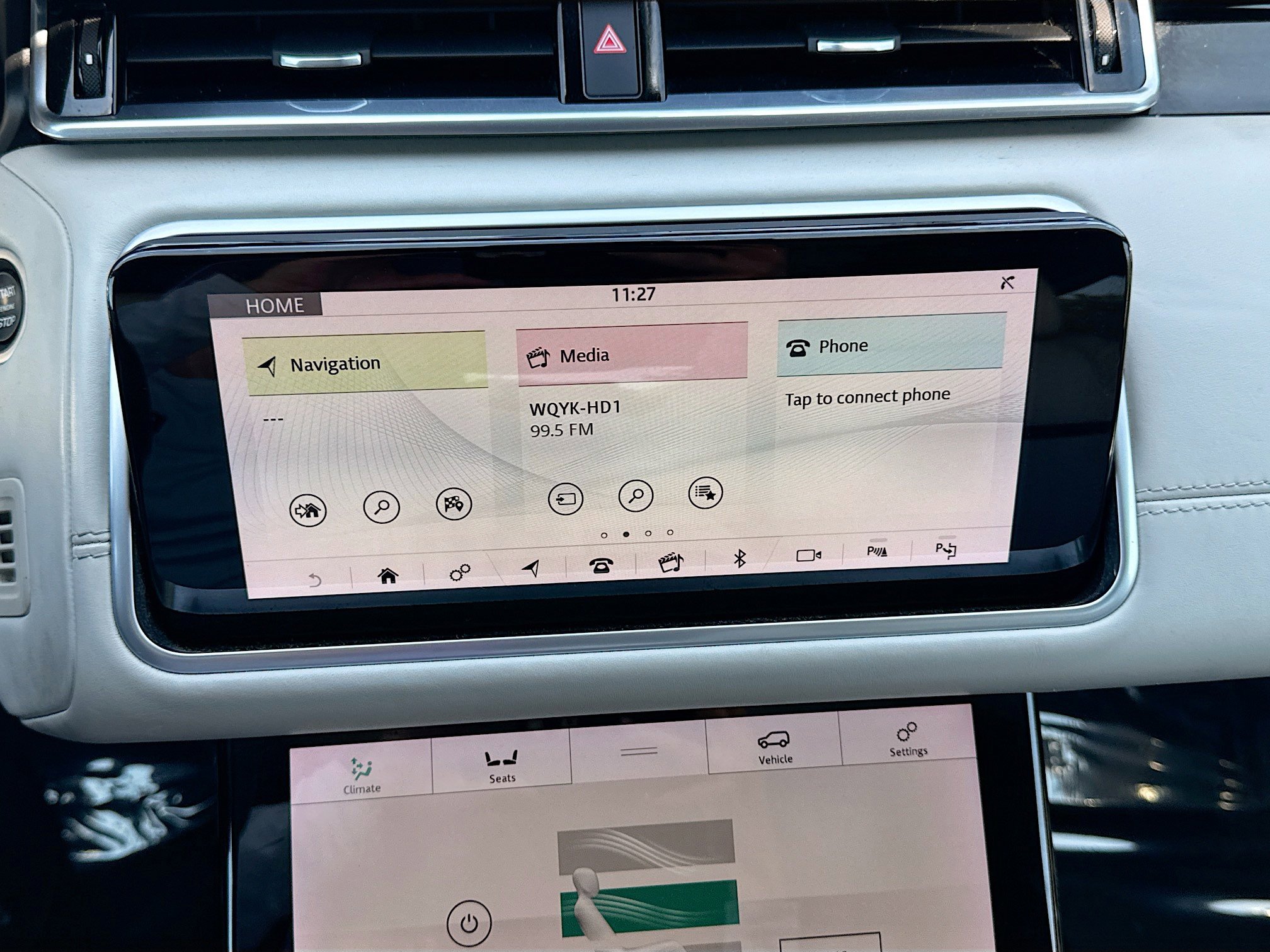 Used 2018 Land Rover Range Rover Velar AWD/4WD image 29