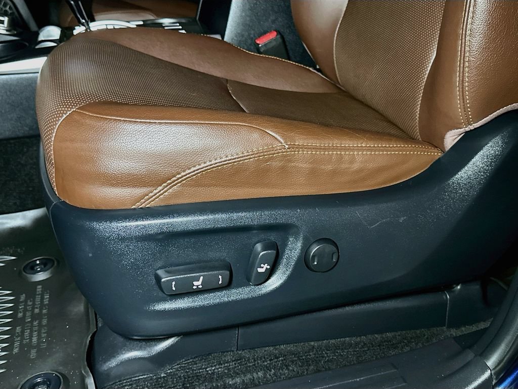 Used 2023 Toyota 4Runner Limited AWD/4WD image 16