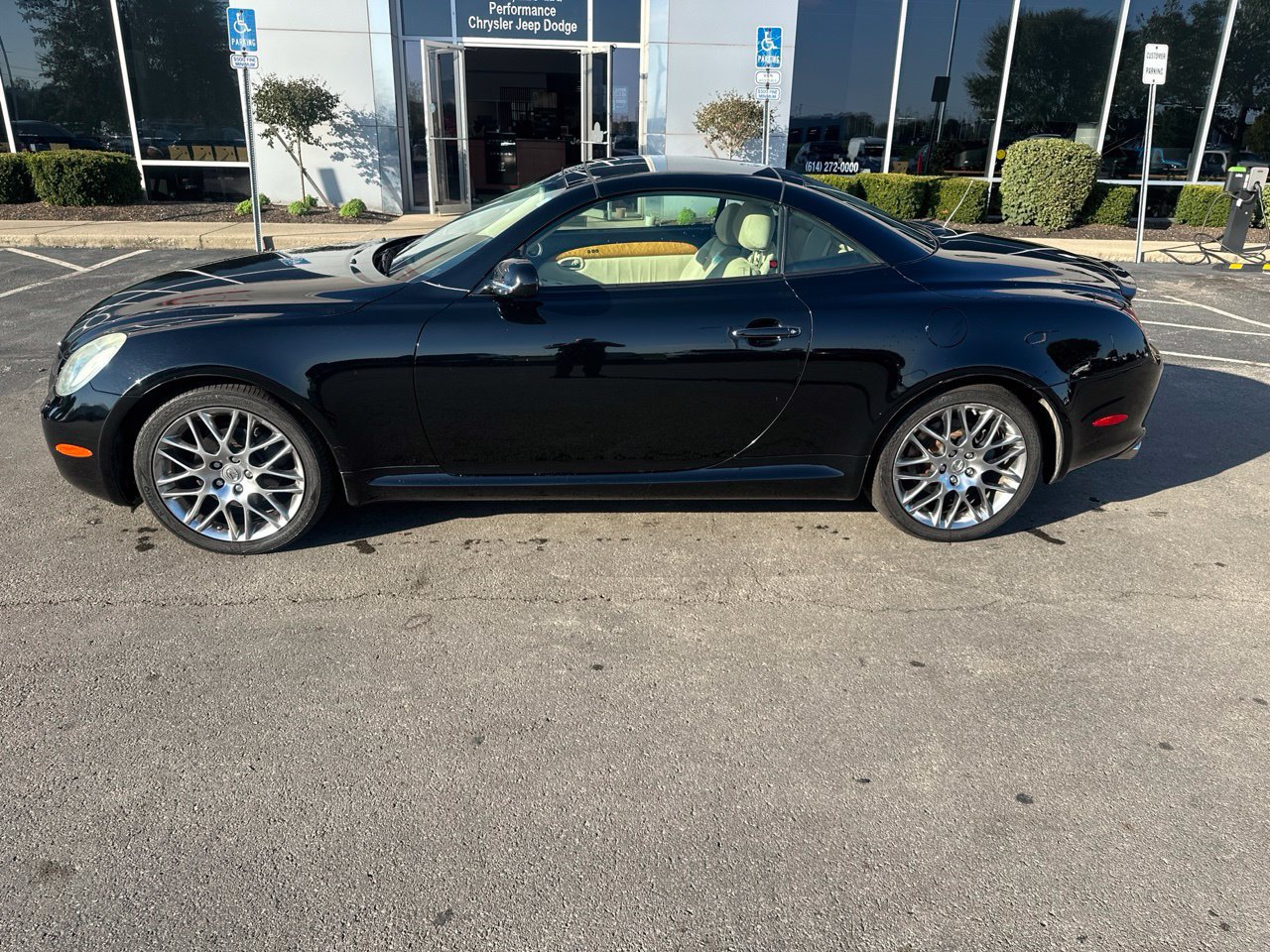 Used 2002 Lexus SC 430 Convertible RWD image 6