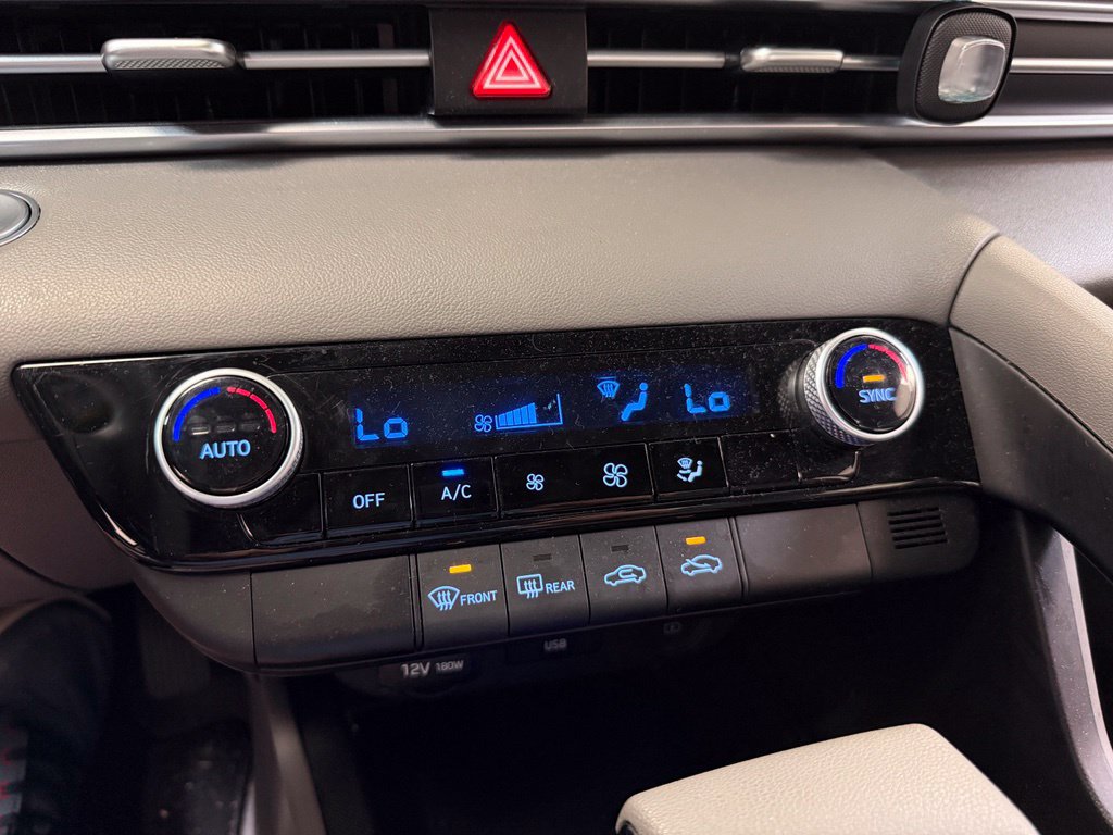 Used 2021 Hyundai Elantra SEL FWD image 15