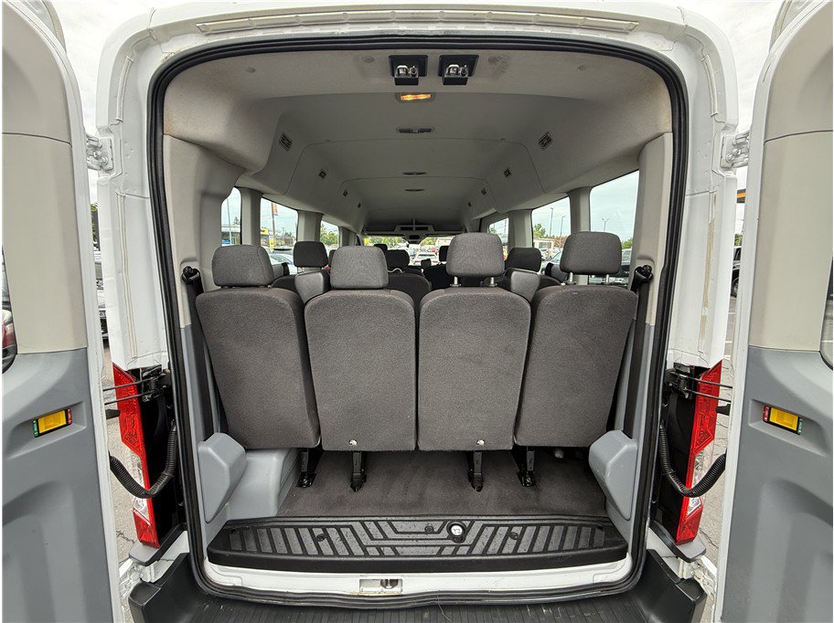 Used 2017 Ford Transit 350 XLT RWD image 21