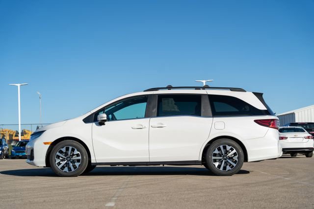 New 2026 Honda Odyssey EX-L image 4