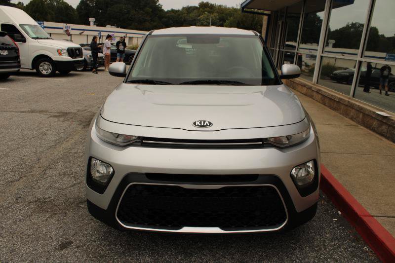 Used 2020 Kia Soul LX FWD image 2