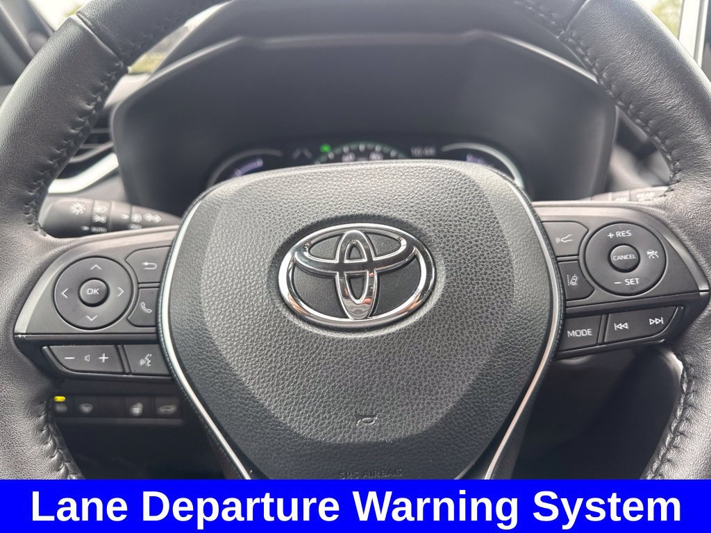 Used 2021 Toyota RAV4 XSE AWD/4WD image 21