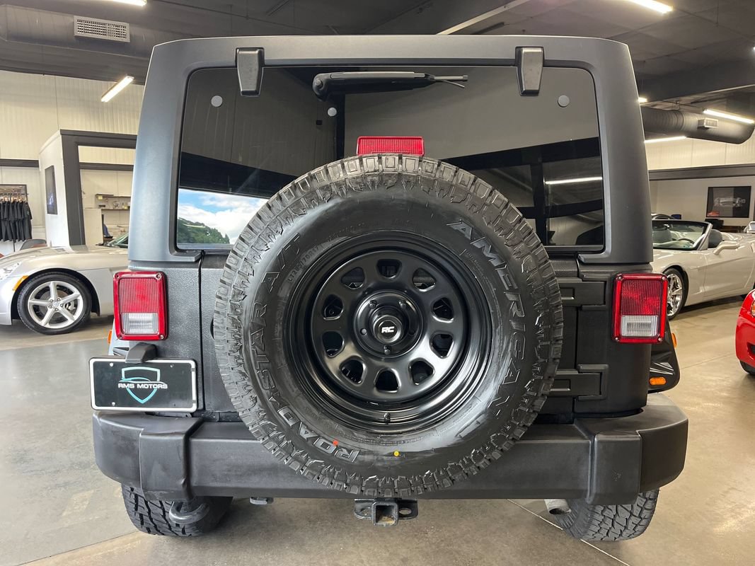 Used 2016 Jeep Wrangler Unlimited Sport AWD/4WD image 9
