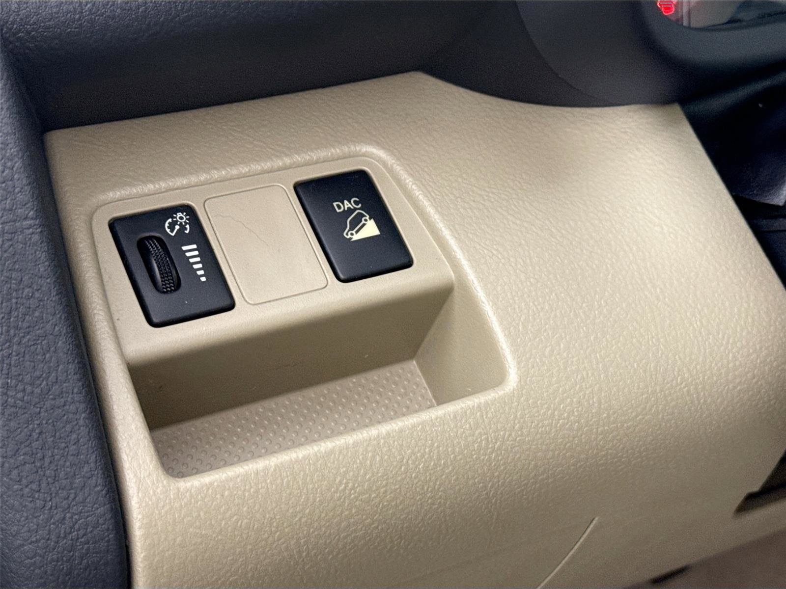 Used 2012 Toyota RAV4 Limited image 14