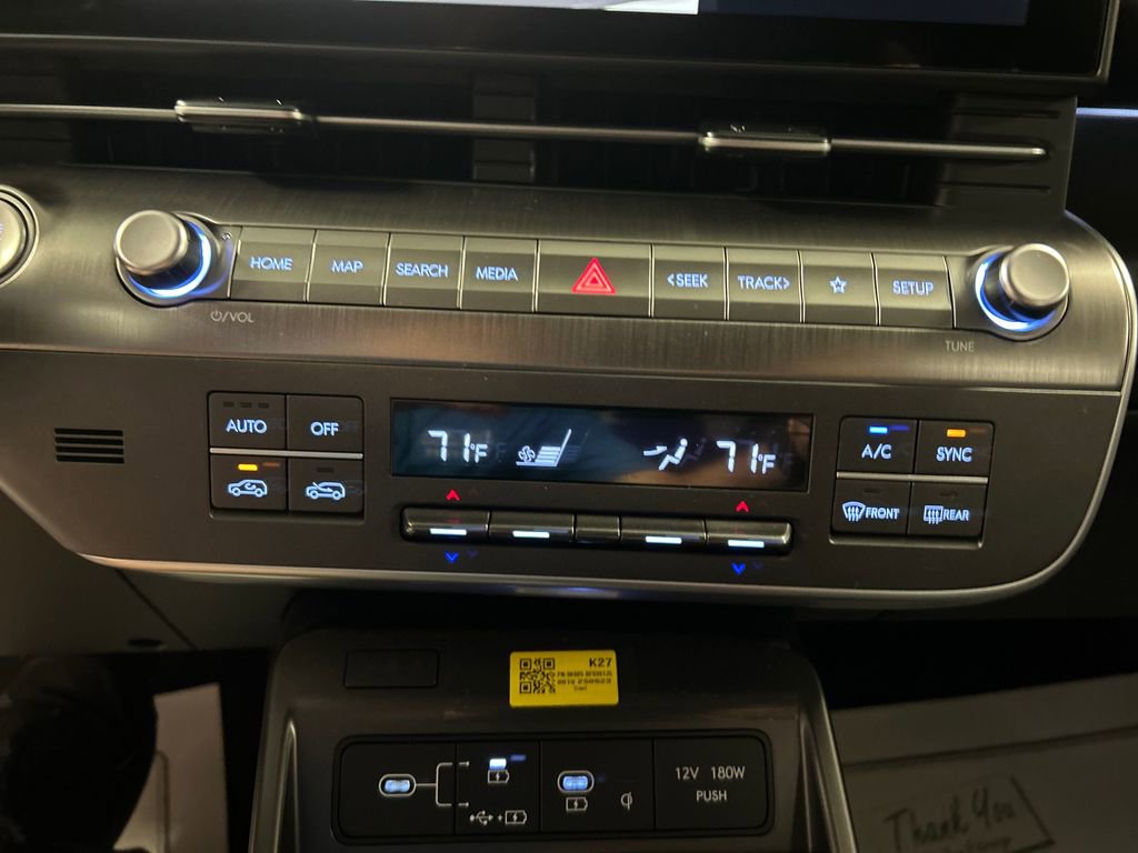 New 2026 Hyundai Kona SEL Premium image 17