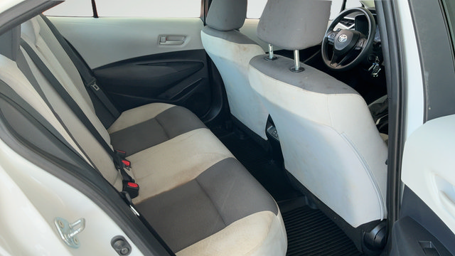 Used 2025 Toyota Corolla LE FWD image 21