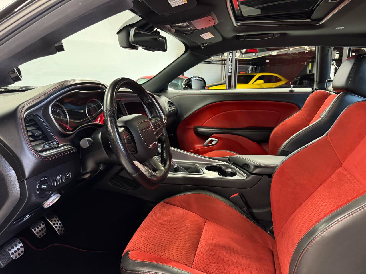 Used 2020 Dodge Challenger R/T Scat Pack RWD image 40