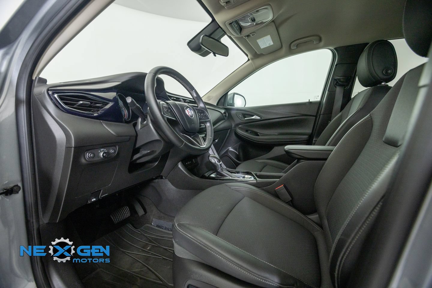 Used 2023 Buick Encore GX Preferred w/ Cold Weather Comfort Package AWD/4WD image 10