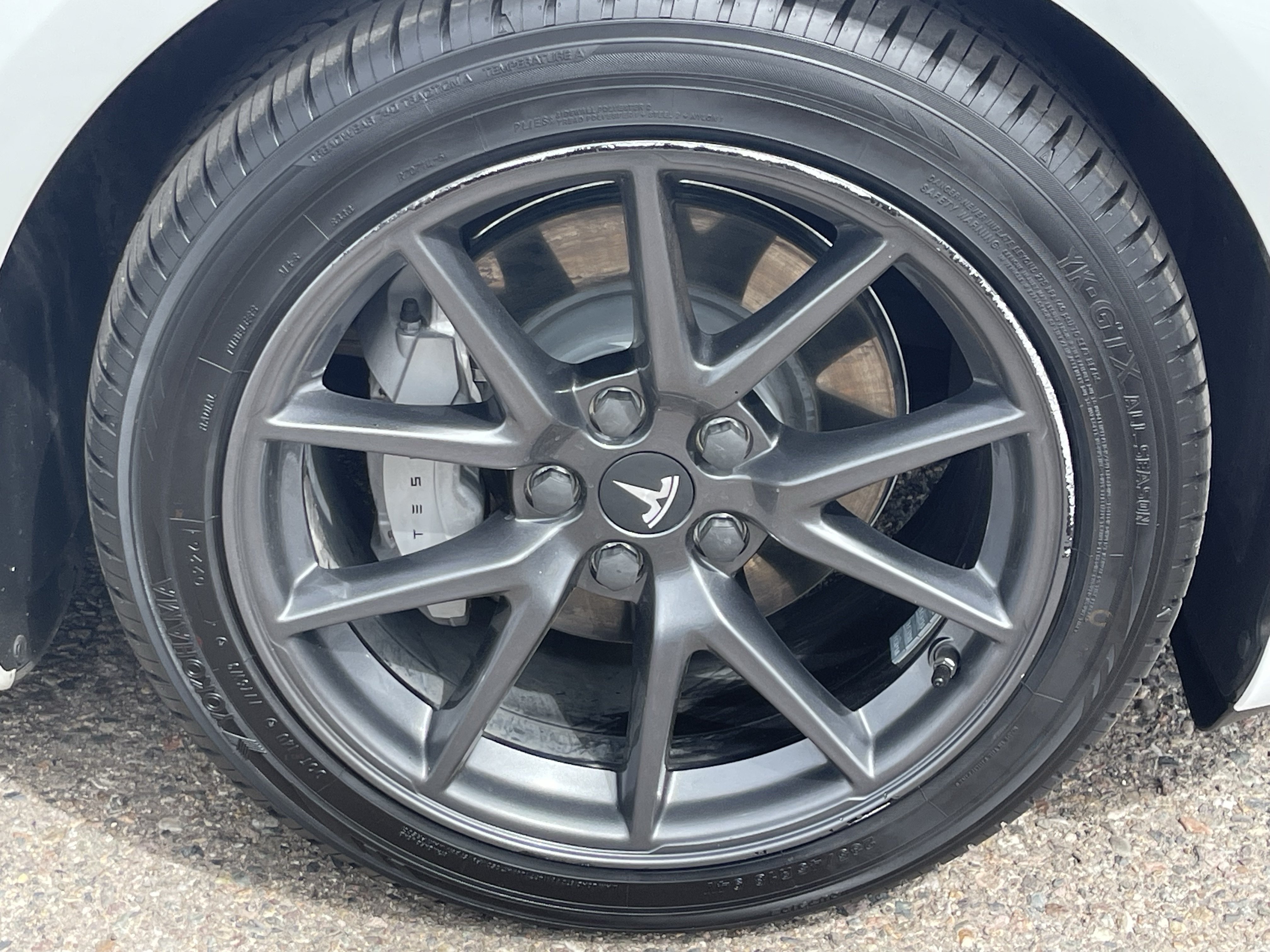 Used 2023 Tesla Model 3 Standard Range RWD image 9