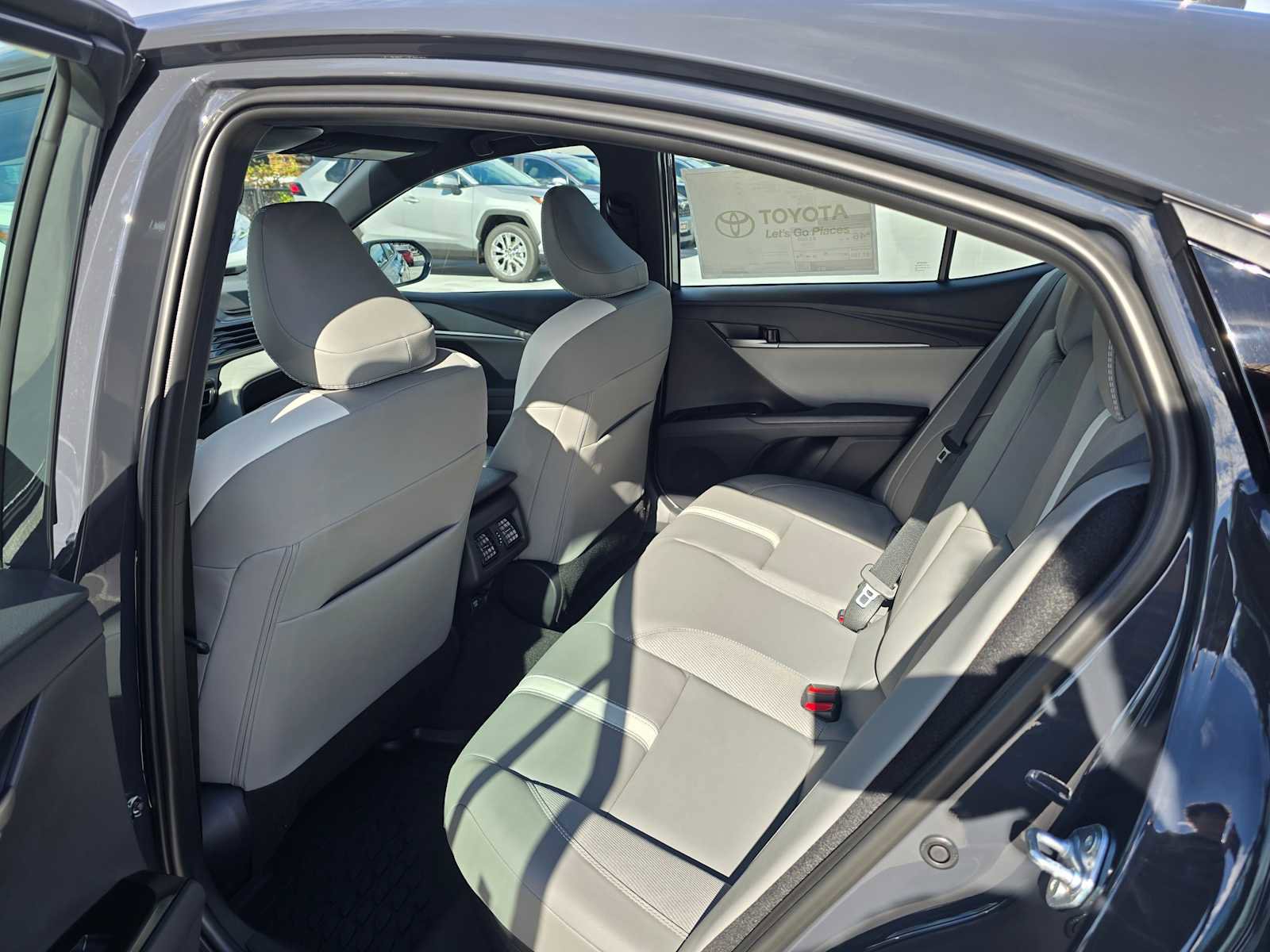 New 2026 Toyota Camry SE image 17