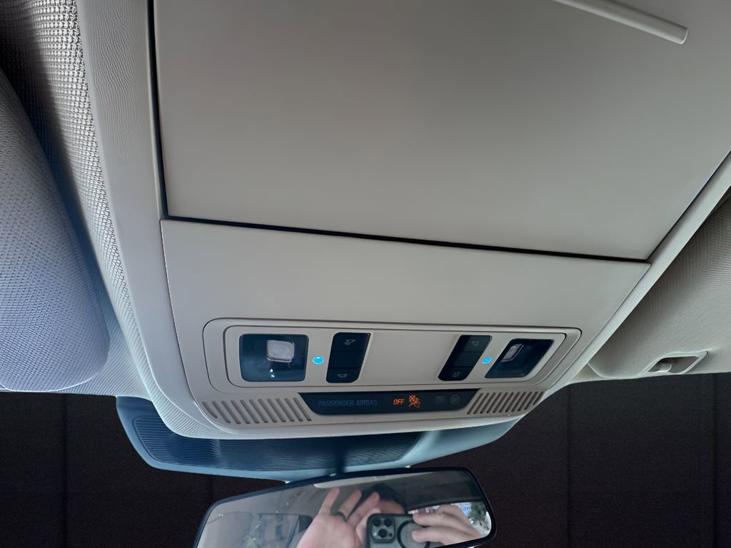 Used 2023 Ford Explorer 4WD image 18