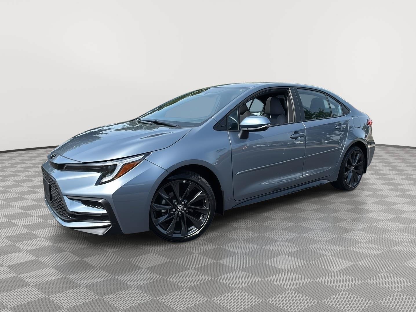 Used 2025 Toyota Corolla SE w/ SE Premium Package