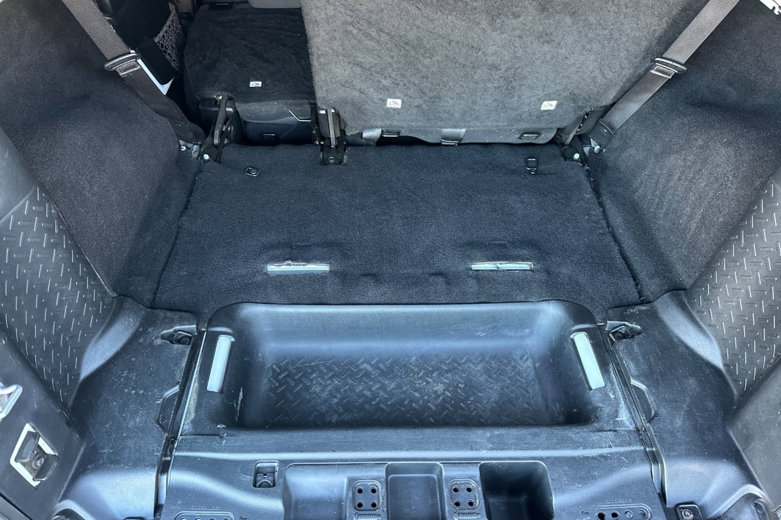 Used 2017 Jeep Wrangler Unlimited Sport image 15