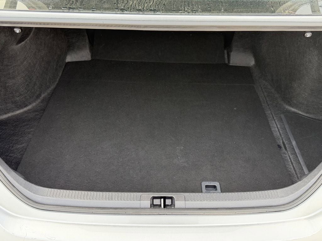 Used 2025 Toyota Camry LE FWD image 29