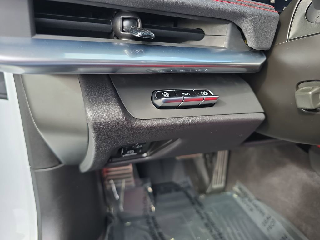 Certified 2023 Chevrolet Corvette Stingray Preferred Cpe w/ 2LT image 21