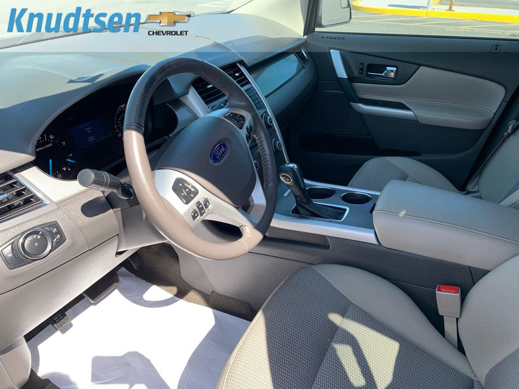 Used 2014 Ford Edge SEL FWD image 19
