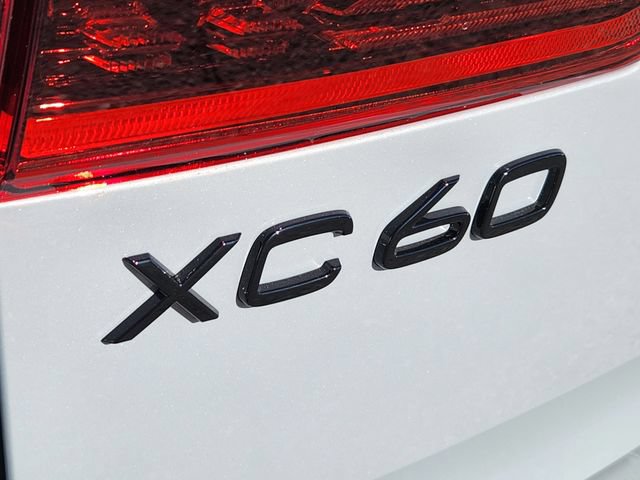 New 2026 Volvo XC60 B5 Ultra w/ Climate Package AWD/4WD image 16