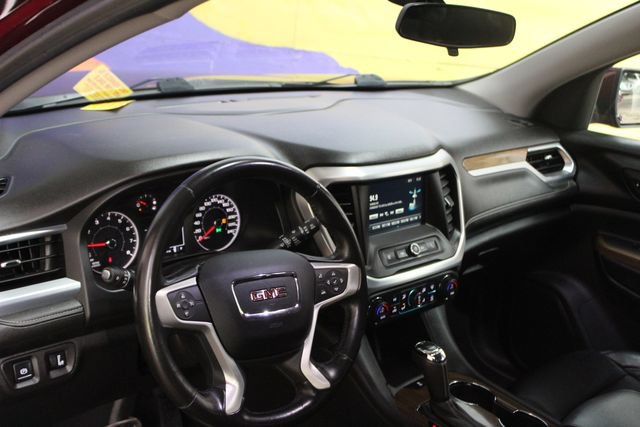 Used 2018 GMC Acadia SLE FWD image 14