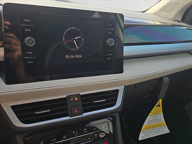 New 2026 Volkswagen Taos SE FWD image 14