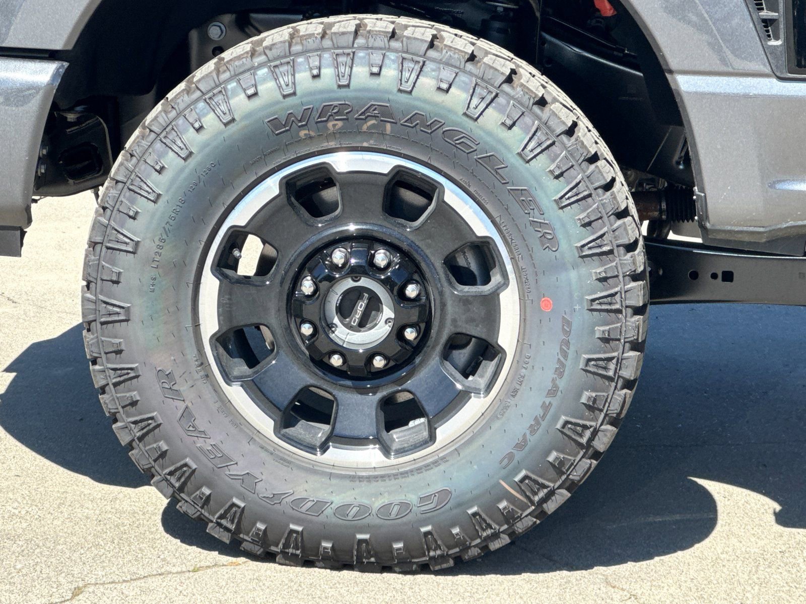 New 2026 Ford F250 Lariat w/ Tremor Off-Road Package image 31